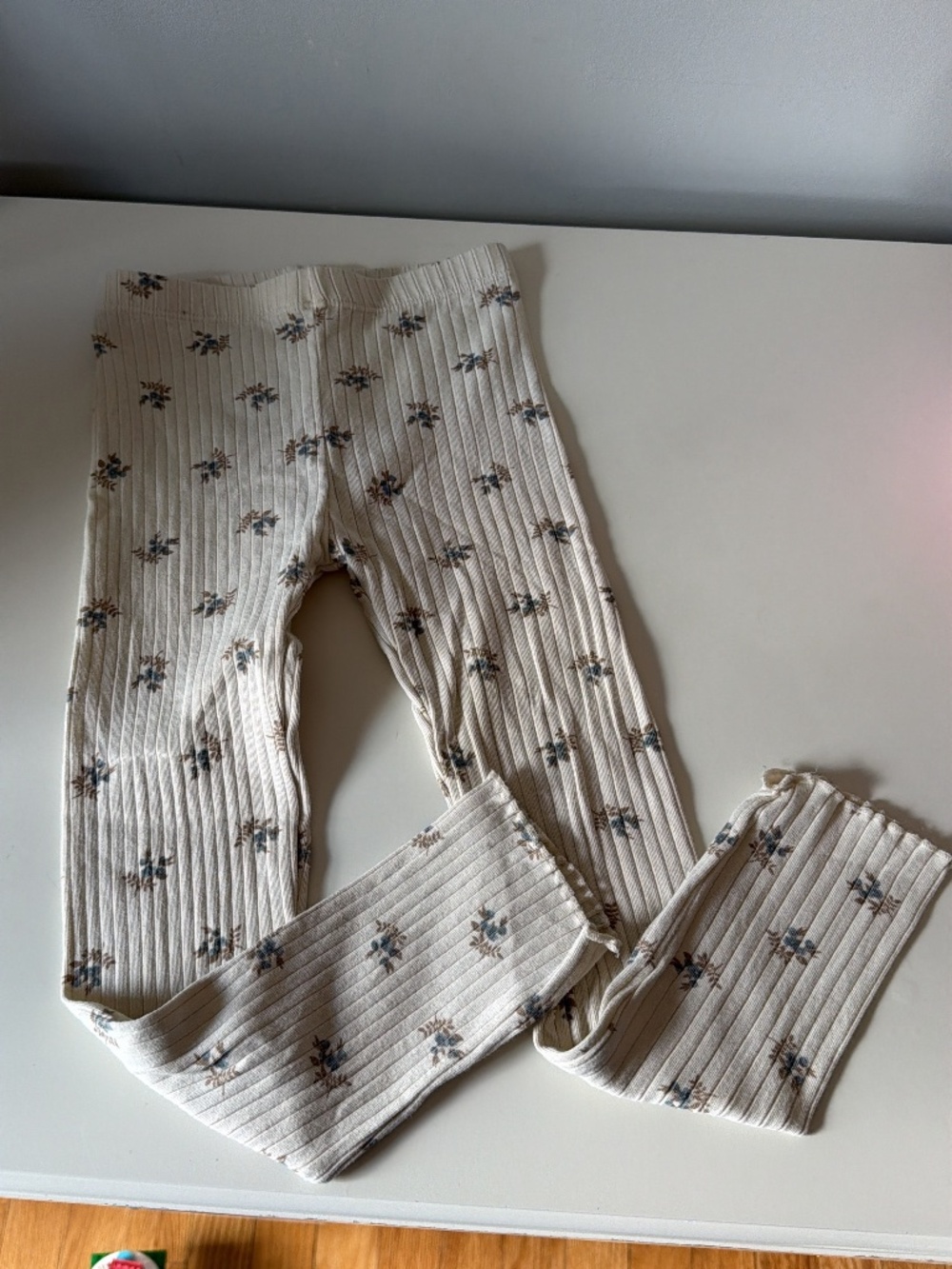 Rylee + Cru Blue Ditsy Leggings